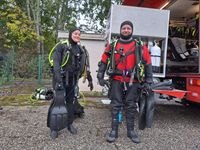 &Uuml;bung mit Tauchdienst